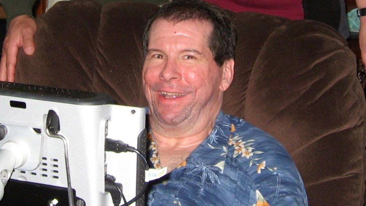 Hal Finney - nghi ngờ là người sáng lập Bitcoin