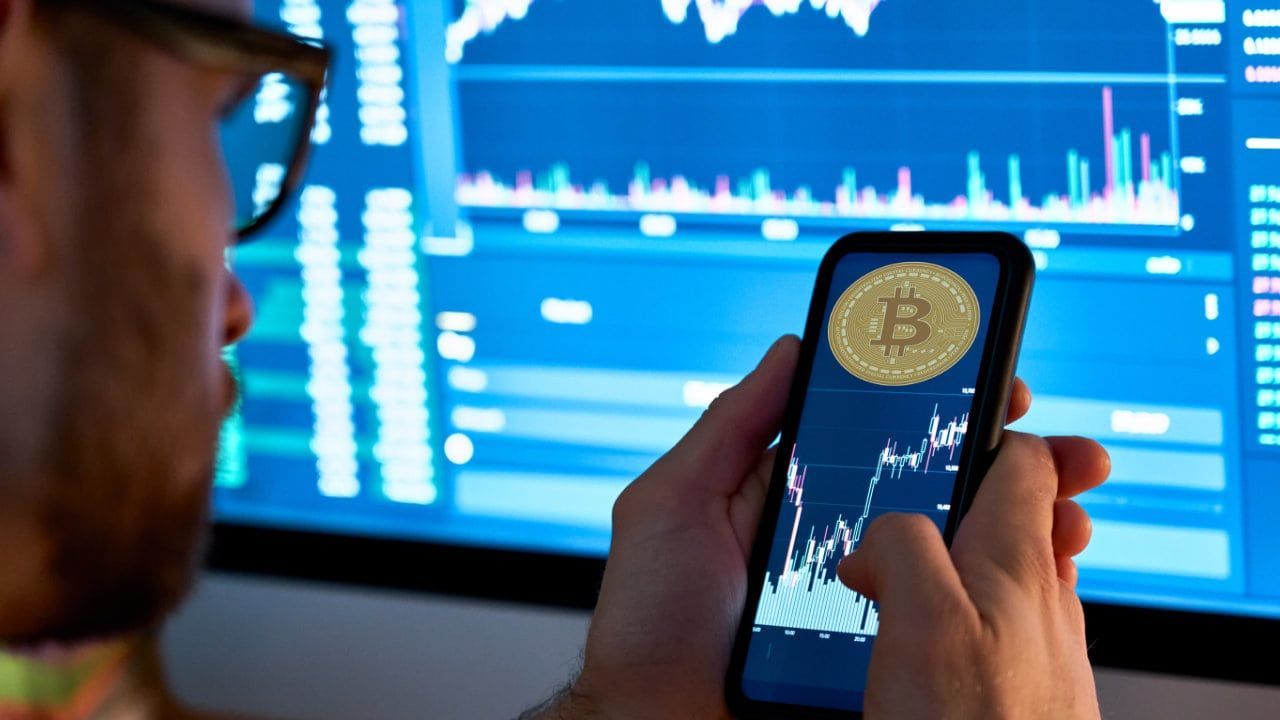 Trader là gì? Làm sao để trở thành 1 Crypto Trader thành công?