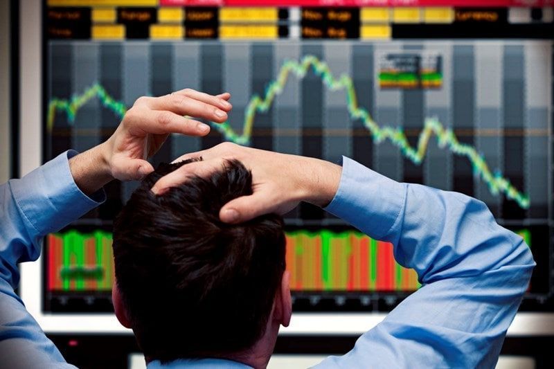 Nguyên nhân nhà đầu tư dễ bị chi phối bởi FOMO là gì?
