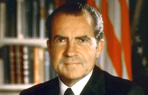 Bitcoin so với vàng và cổ phiếu: Kho lưu trữ giá trị nào tốt hơn năm 2022 richard-nixon