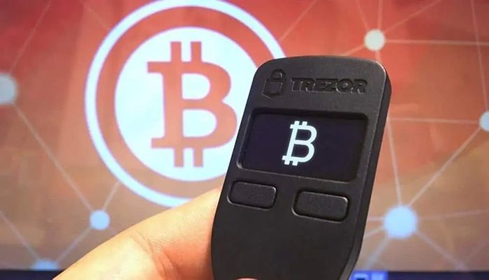 Ví Trezor là gì? Tất tần tật thông tin cùng hướng dẫn sử dụng vi trezor la gi